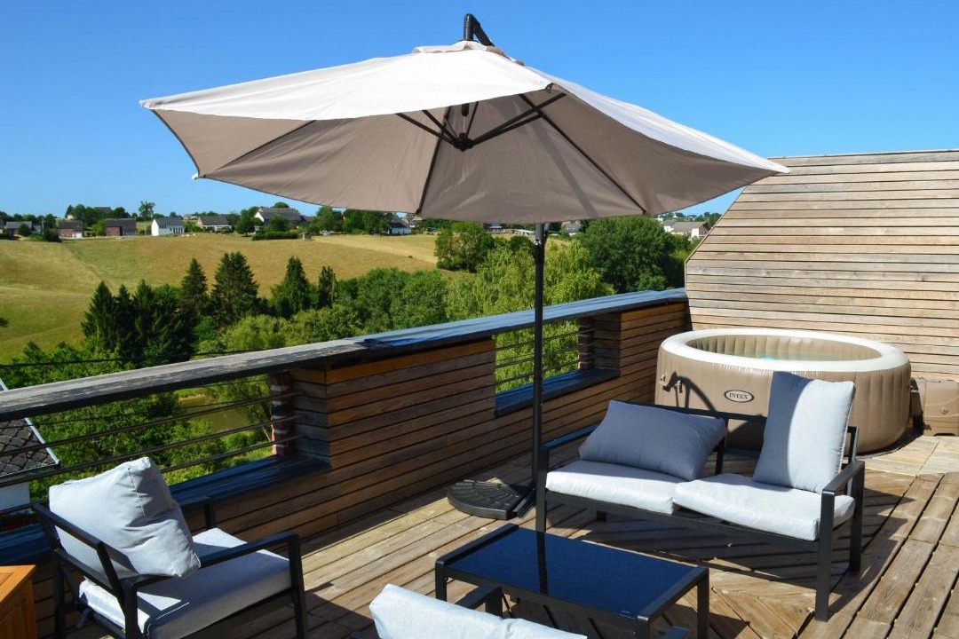 Photo of Patio Balcony in Froidchapelle
