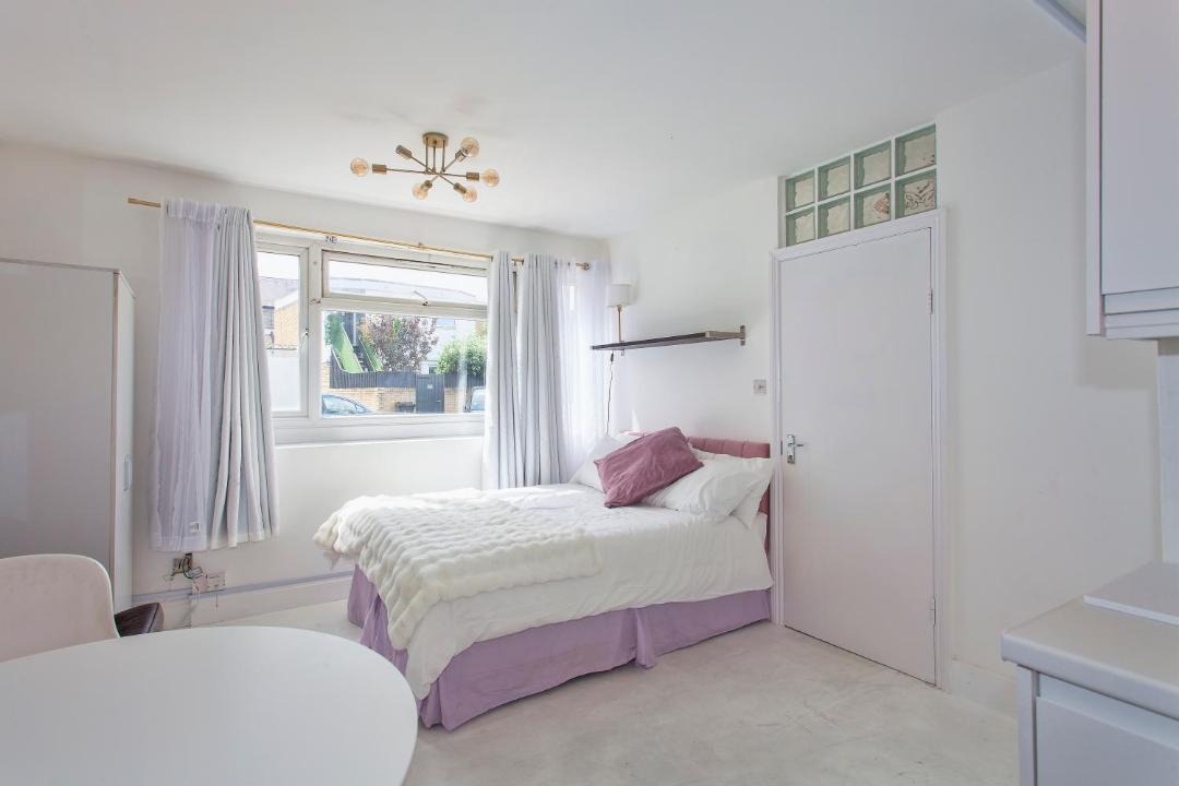 Photo of Bedroom in Haverstock