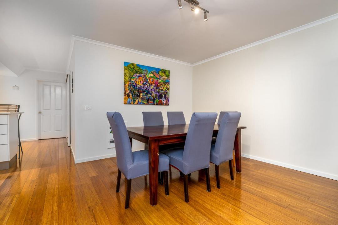 Photo of Others in Narrabundah