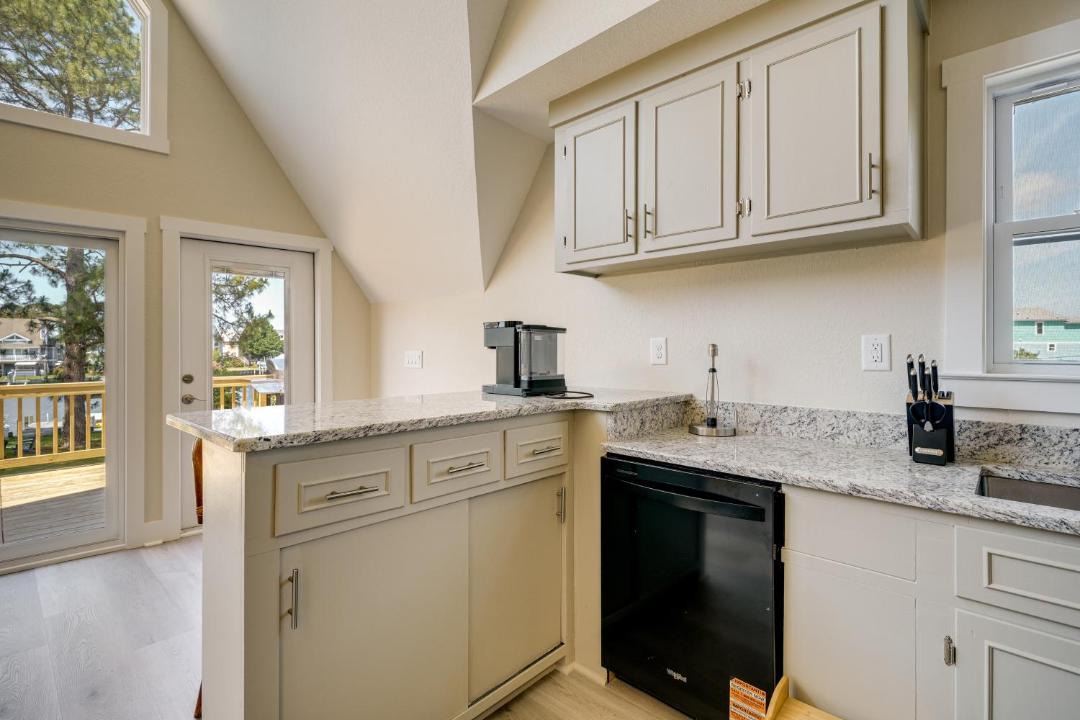 Photo of Kitchen in Colington Harbour