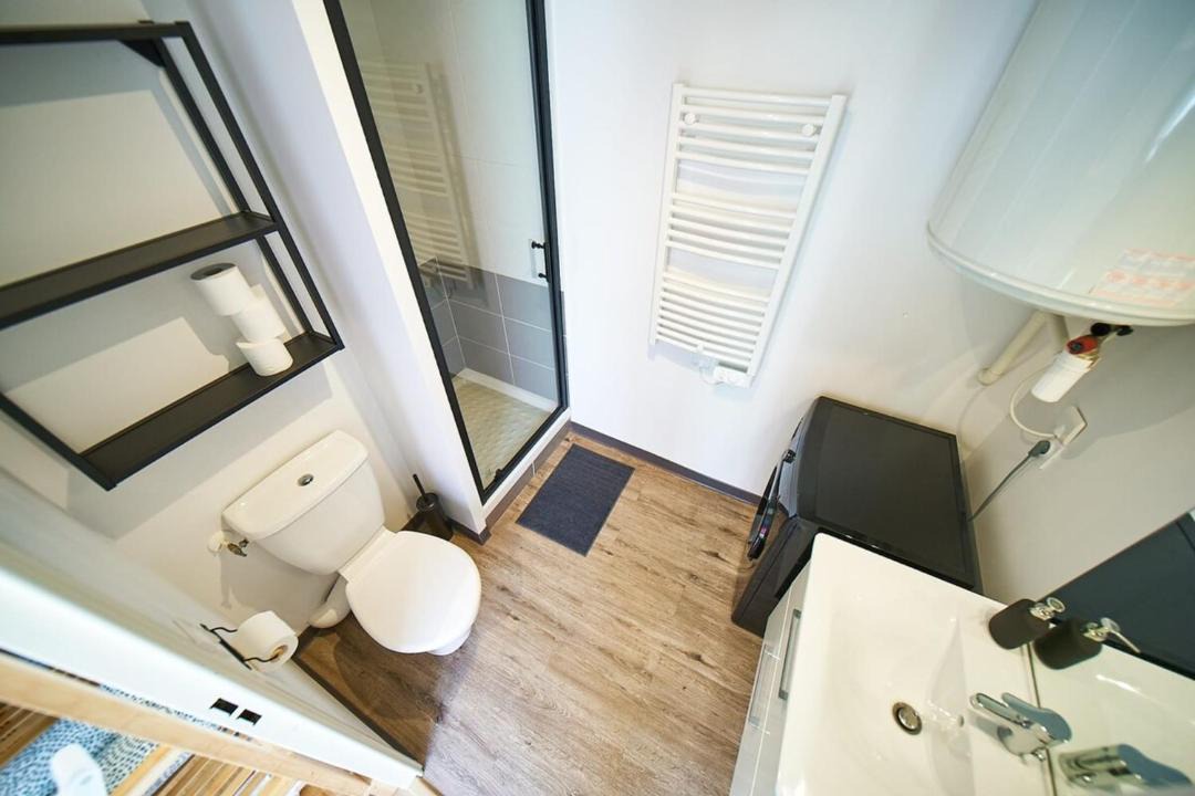 Photo of Bathroom in Part Dieu - Bir Hakeim