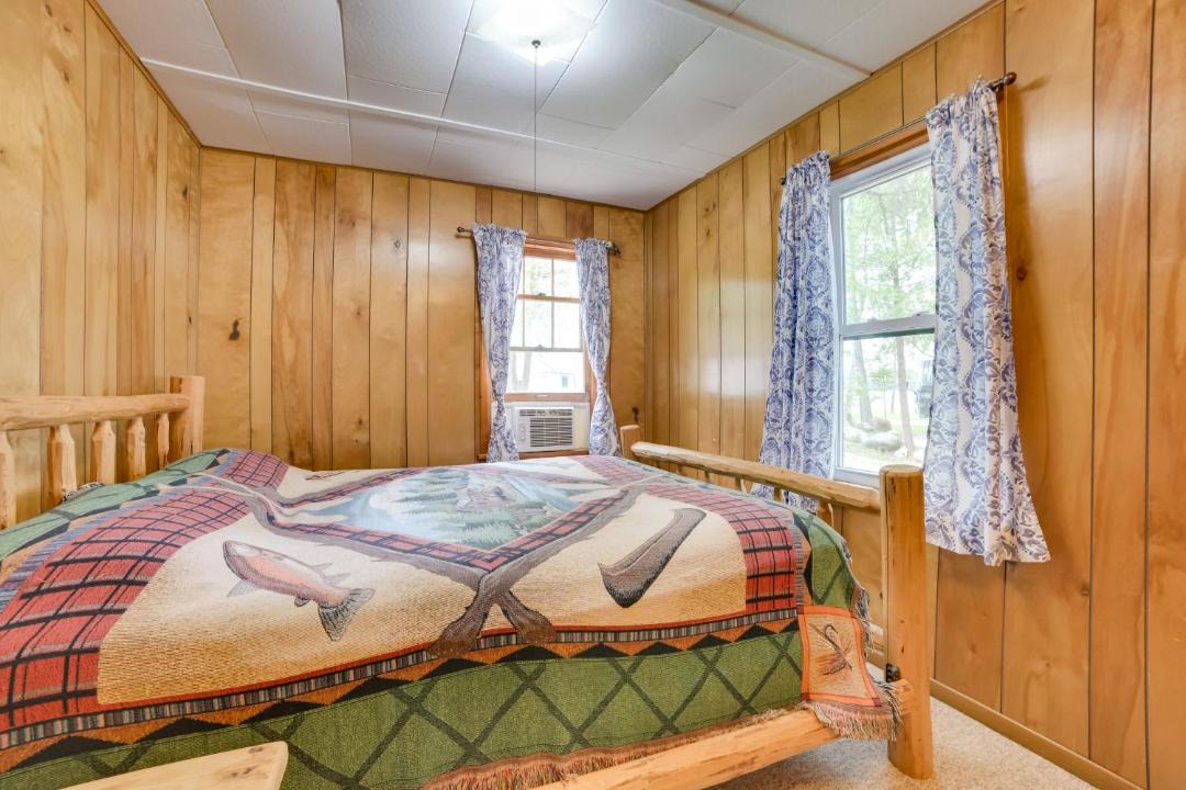 Photo of Bedroom in Cedarville