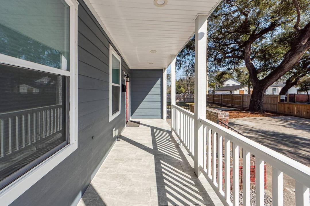 Photo of Patio Balcony in North Charleston
