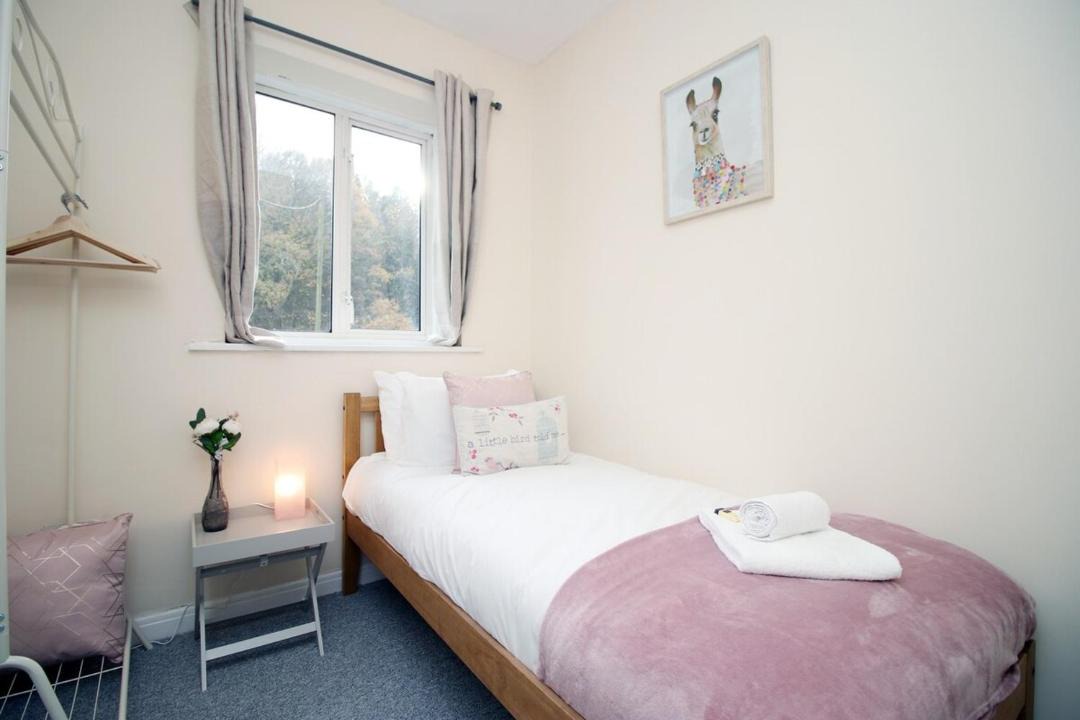 Photo of Bedroom in Newport