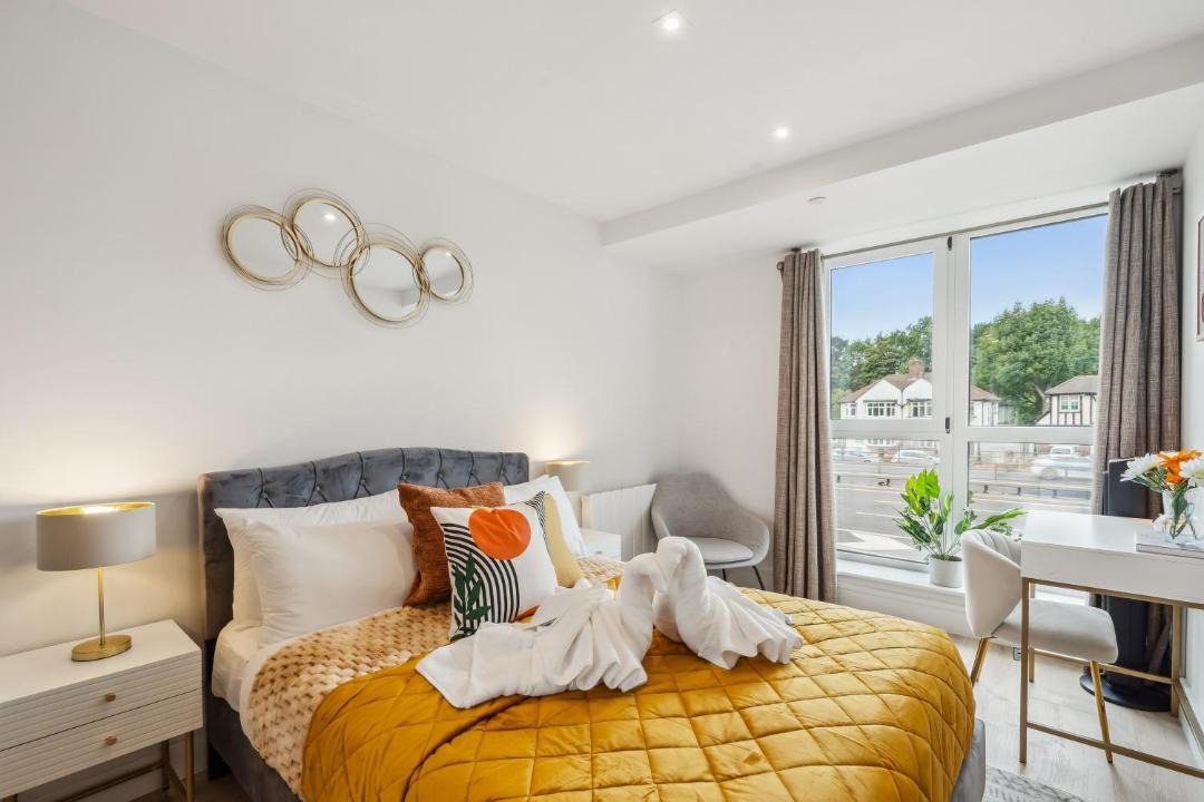 Photo of Bedroom in Coombe Hill