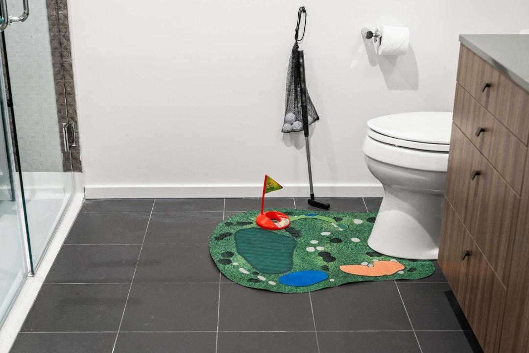 Photo of Bathroom in Shawmut