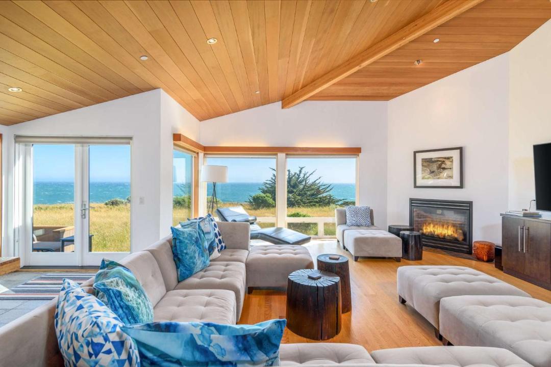 Photo of Livingroom in Sea Ranch
