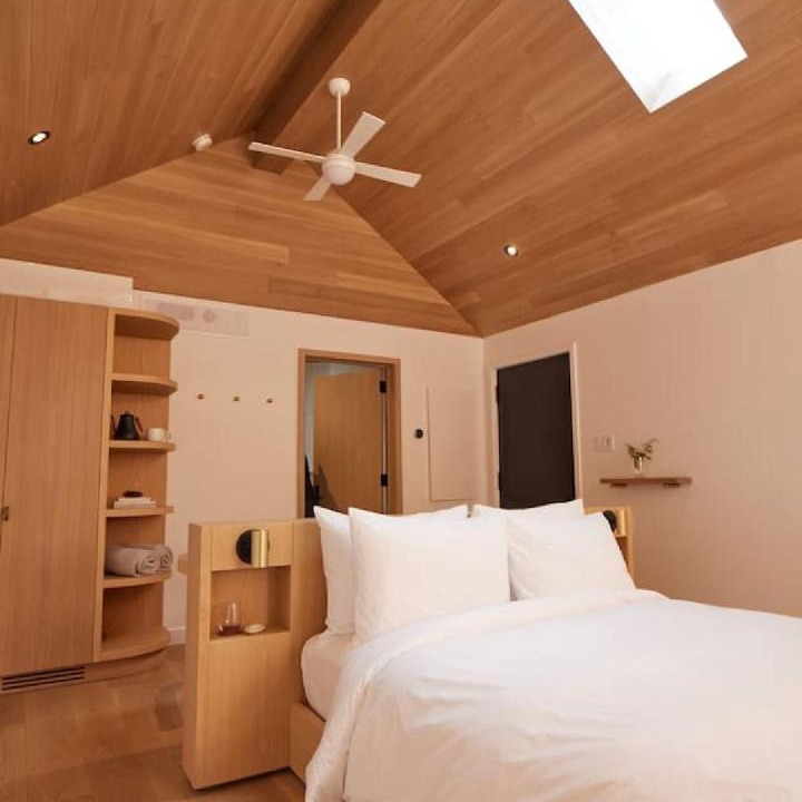 Photo of Bedroom in Algonquin Highlands