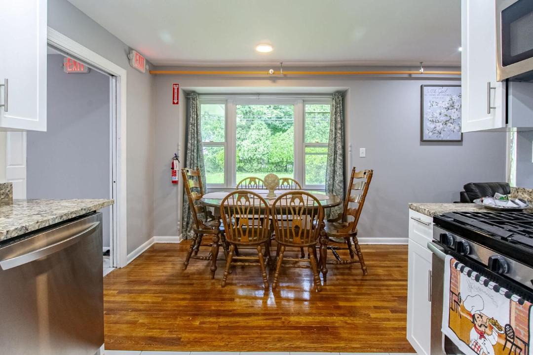 Photo of Kitchen in Newark