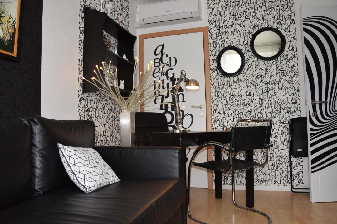 Photo of Livingroom in Mons