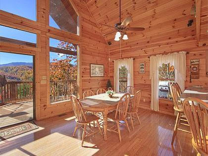 Photo of Livingroom in Gatlinburg - Pigeon Forge