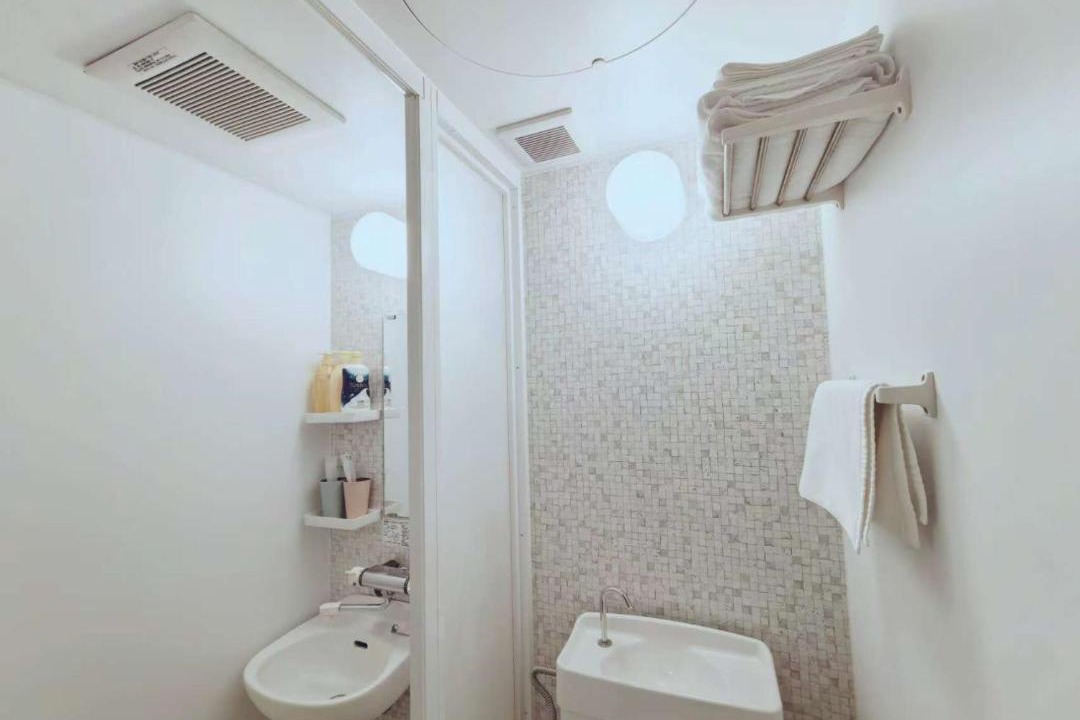 Photo of Bathroom in Taito