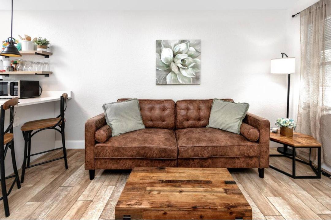 Photo of Livingroom in New Port Richey