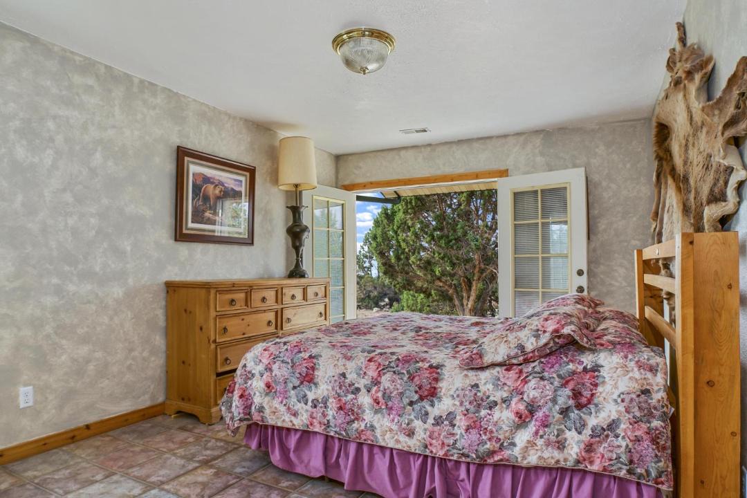 Photo of Bedroom in Spring City