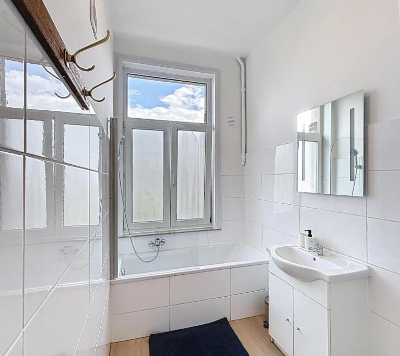 Photo of Bathroom in Mellet
