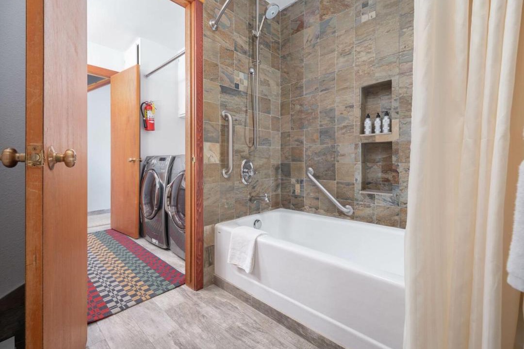 Photo of Bathroom in Moose Wilson Road