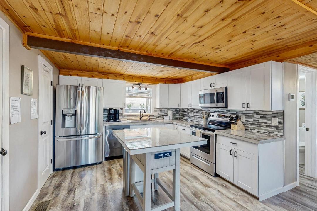 Photo of Kitchen in Munds Park