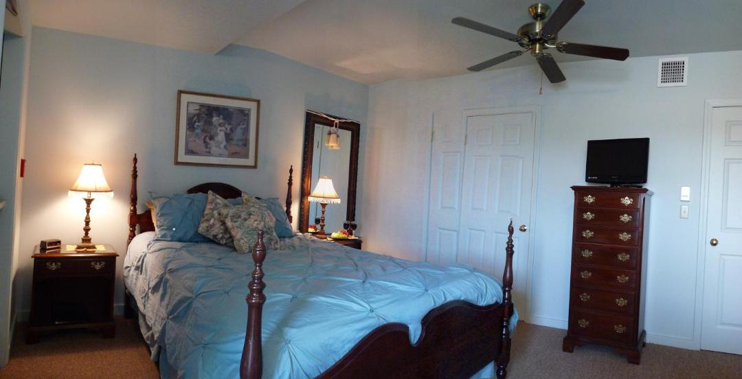 Photo of Bedroom in Wells Beach