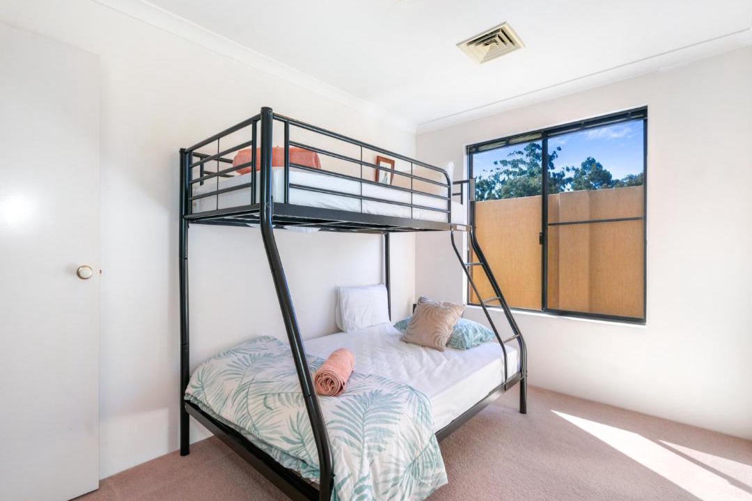 Photo of Bedroom in South Yunderup