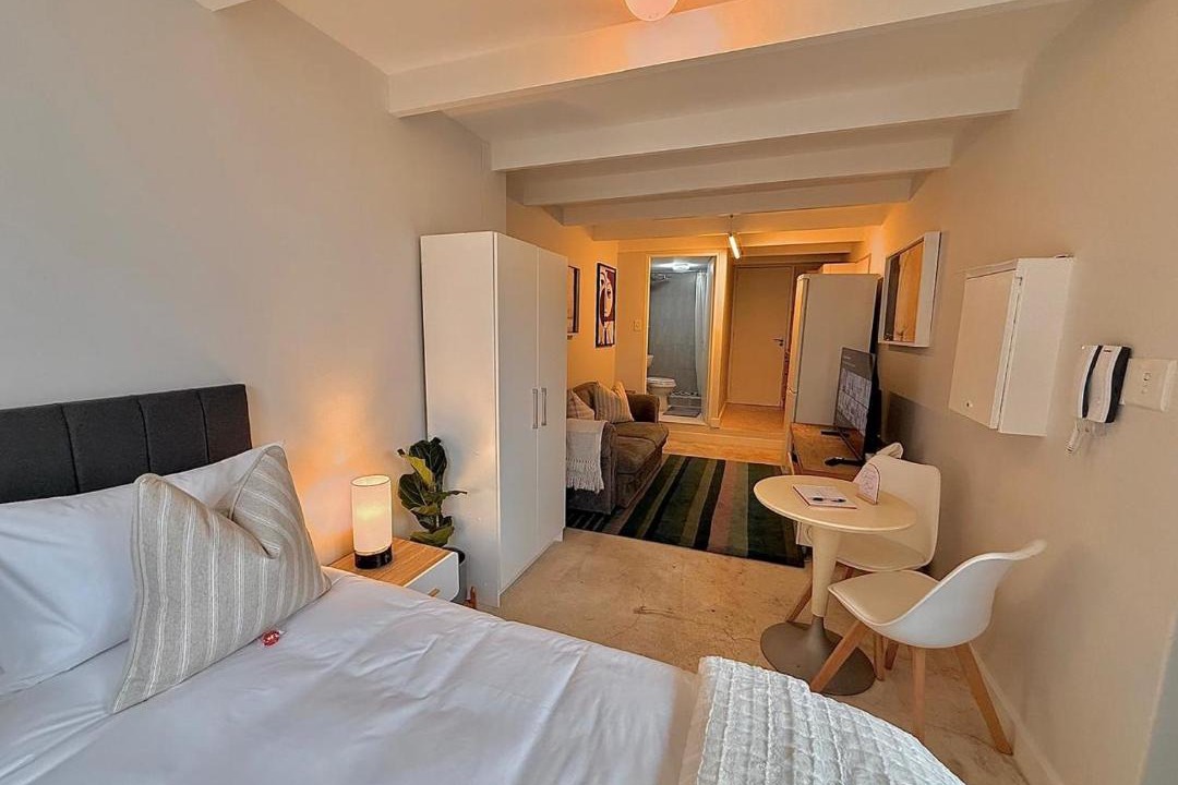 Photo of Bedroom in Claremont