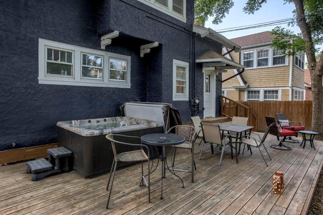 Photo of Patio Balcony in Downtown Omaha