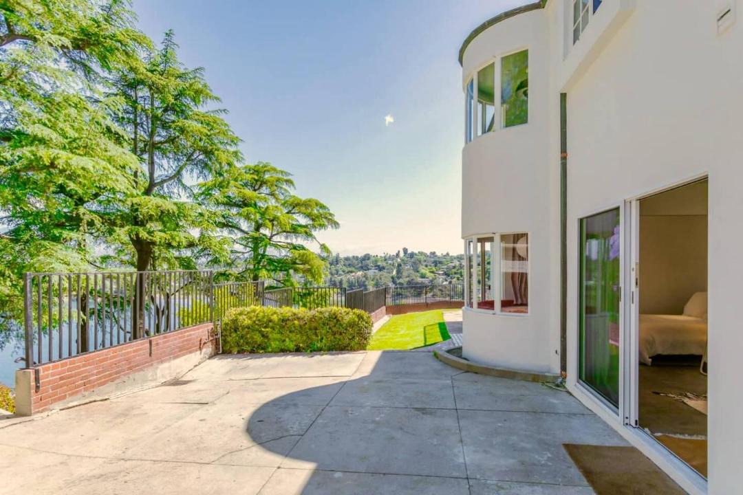 Photo of Others in Silver Lake