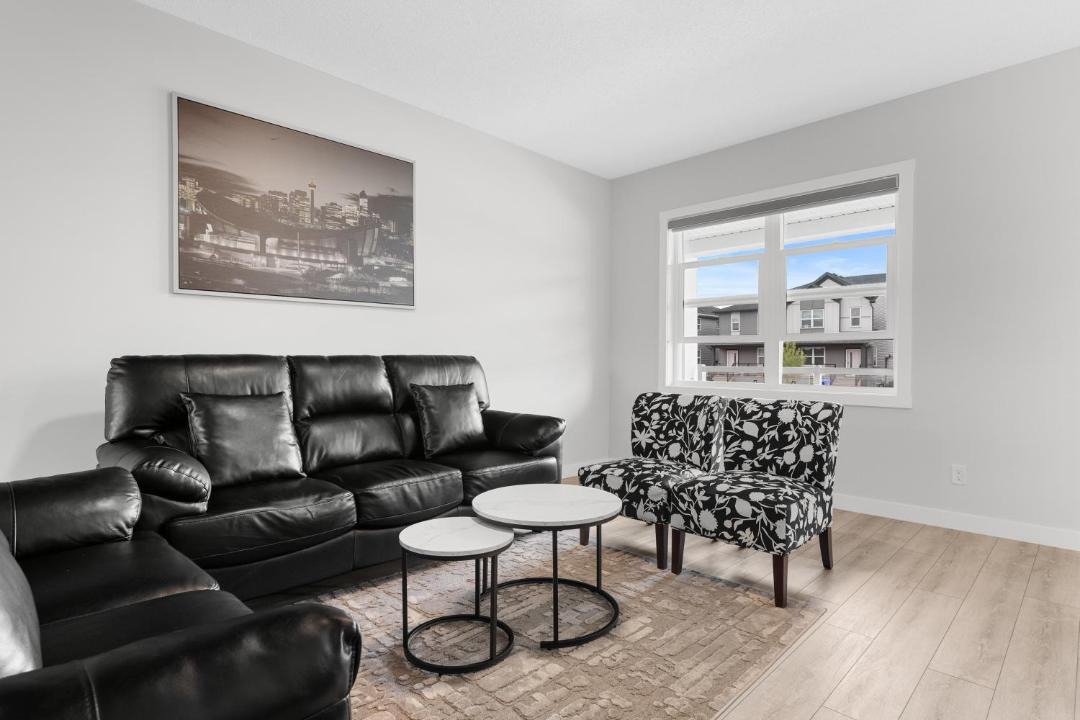 Photo of Livingroom in Southeast Calgary