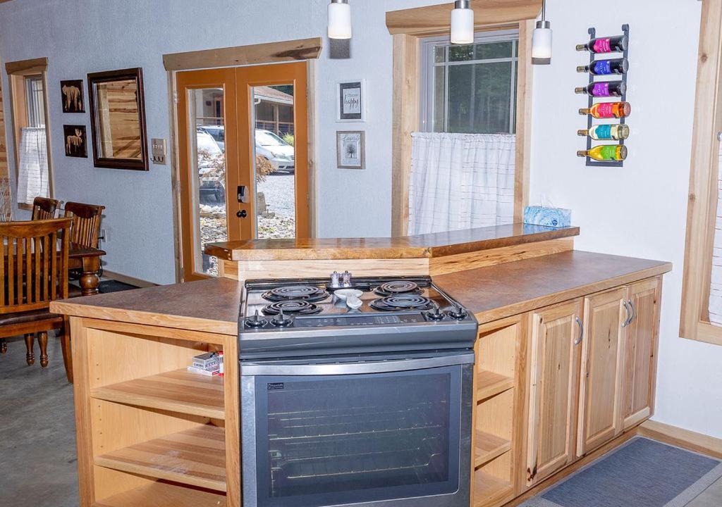 Photo of Kitchen in Flat Top