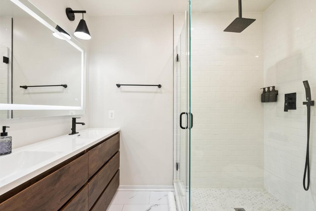 Photo of Bathroom in Columbia Heights