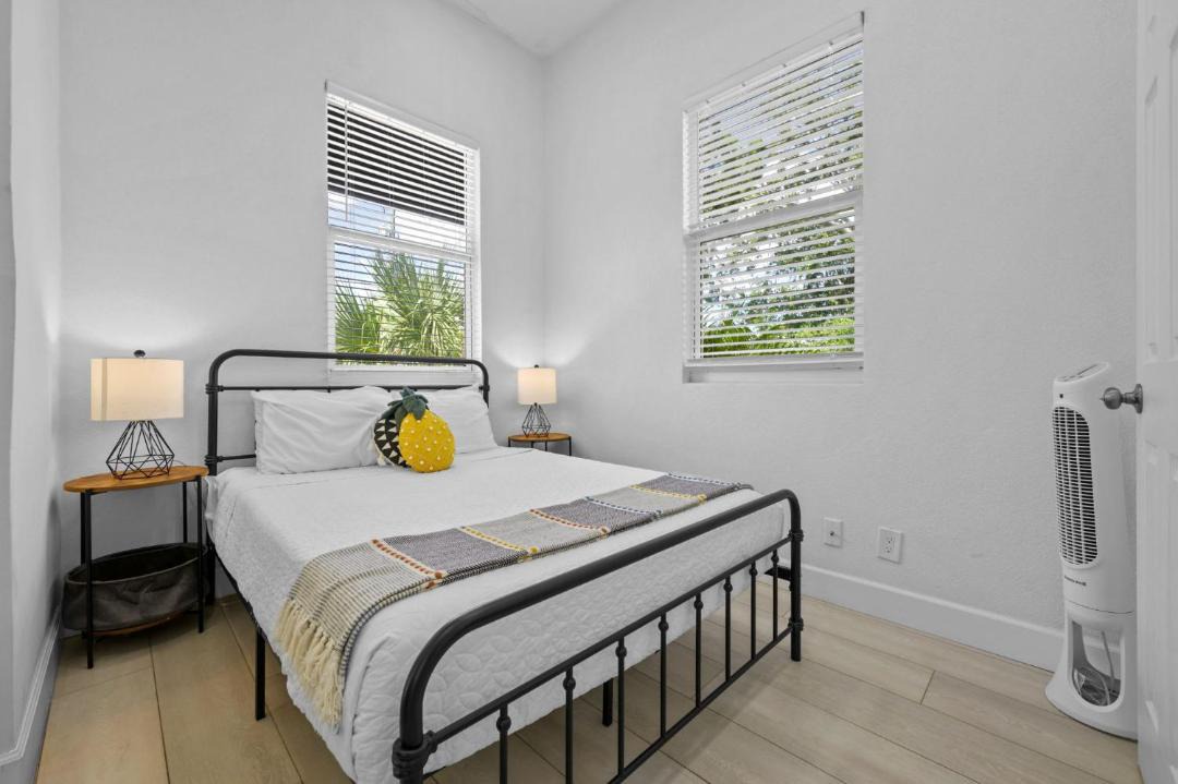 Photo of Bedroom in Gillespie Park