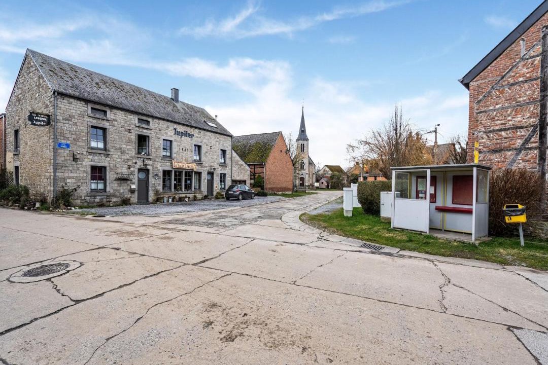Photo of Buildings in Lessive