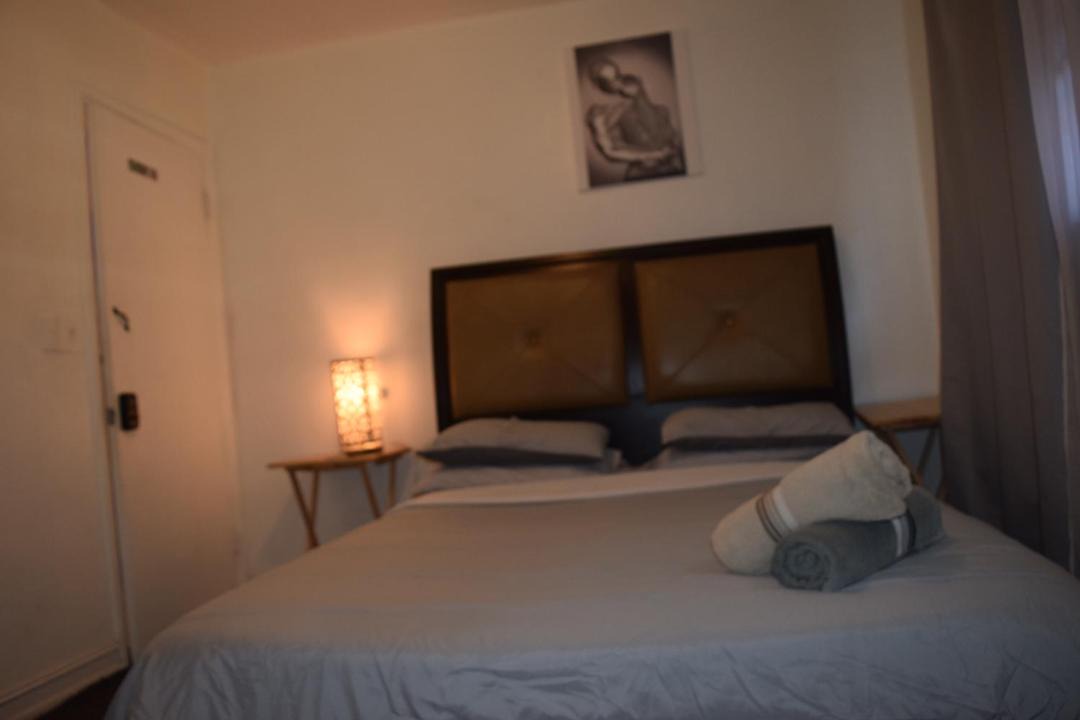 Photo of Bedroom in Golden Glades