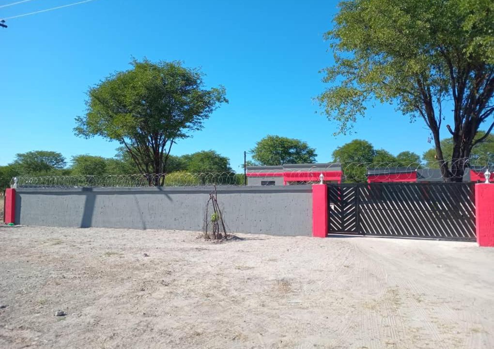 Photo of Others in Maun