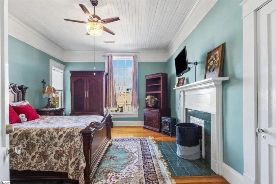 Photo of Bedroom in Anderson