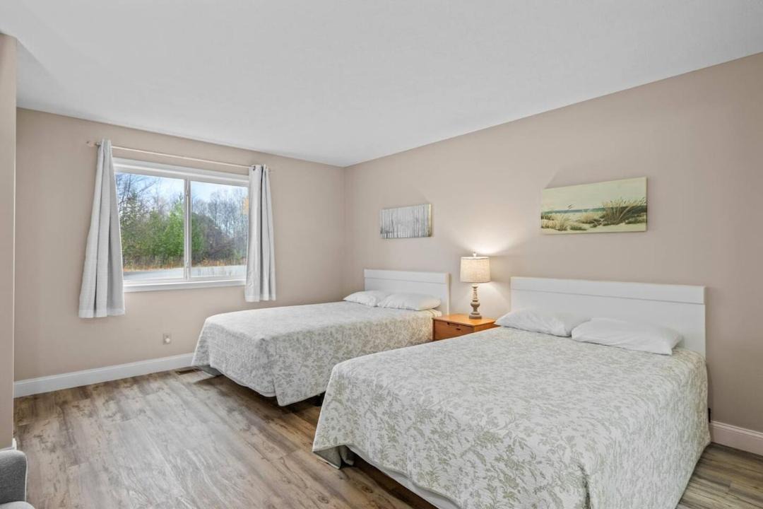 Photo of Bedroom in Kewadin