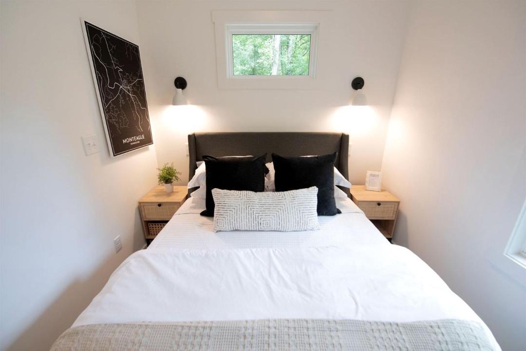 Photo of Bedroom in Monteagle