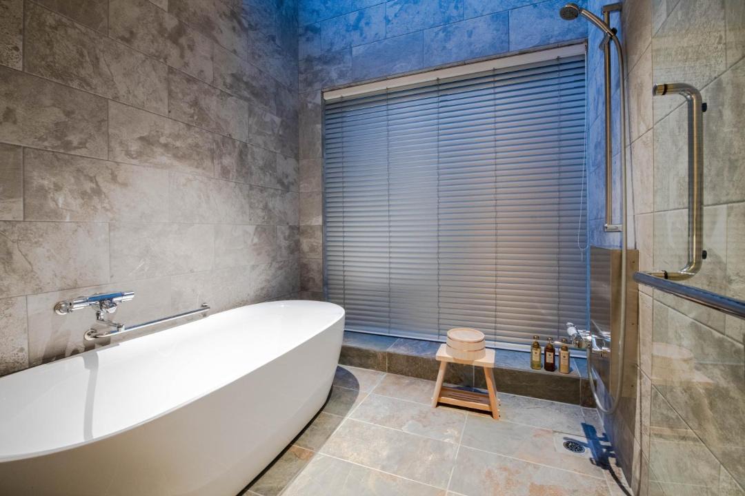 Photo of Bathroom in Karasumaoike