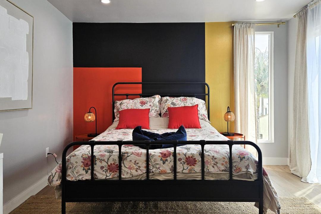 Photo of Bedroom in Mid City