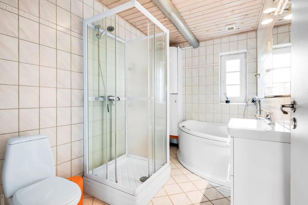 Photo of Bathroom in Nørre Lyngvig