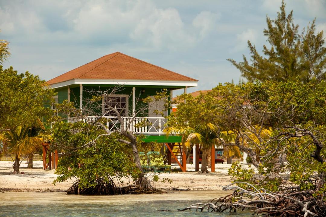 Photo of Others in Thatch Caye