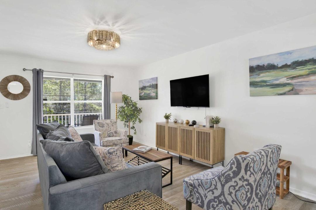 Photo of Livingroom in Surf Side Shores