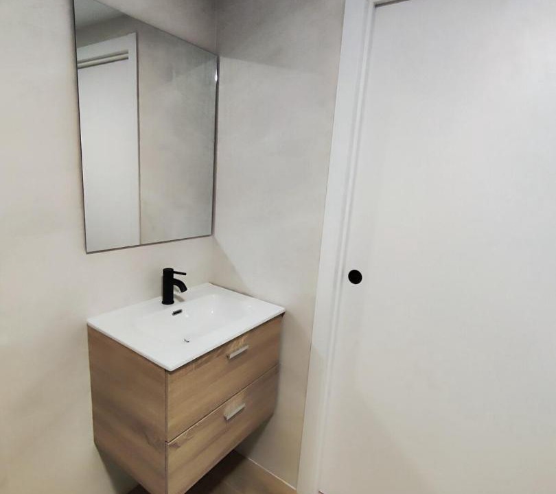 Photo of Bathroom in Algiros