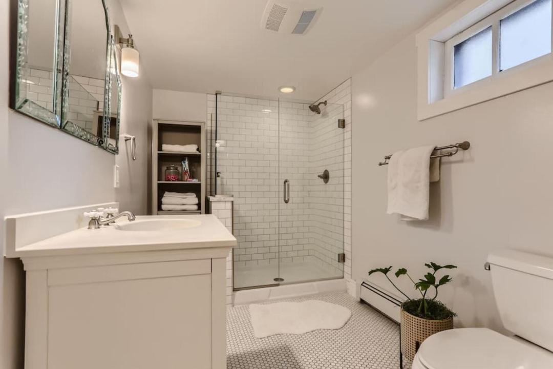Photo of Bathroom in Hilltop