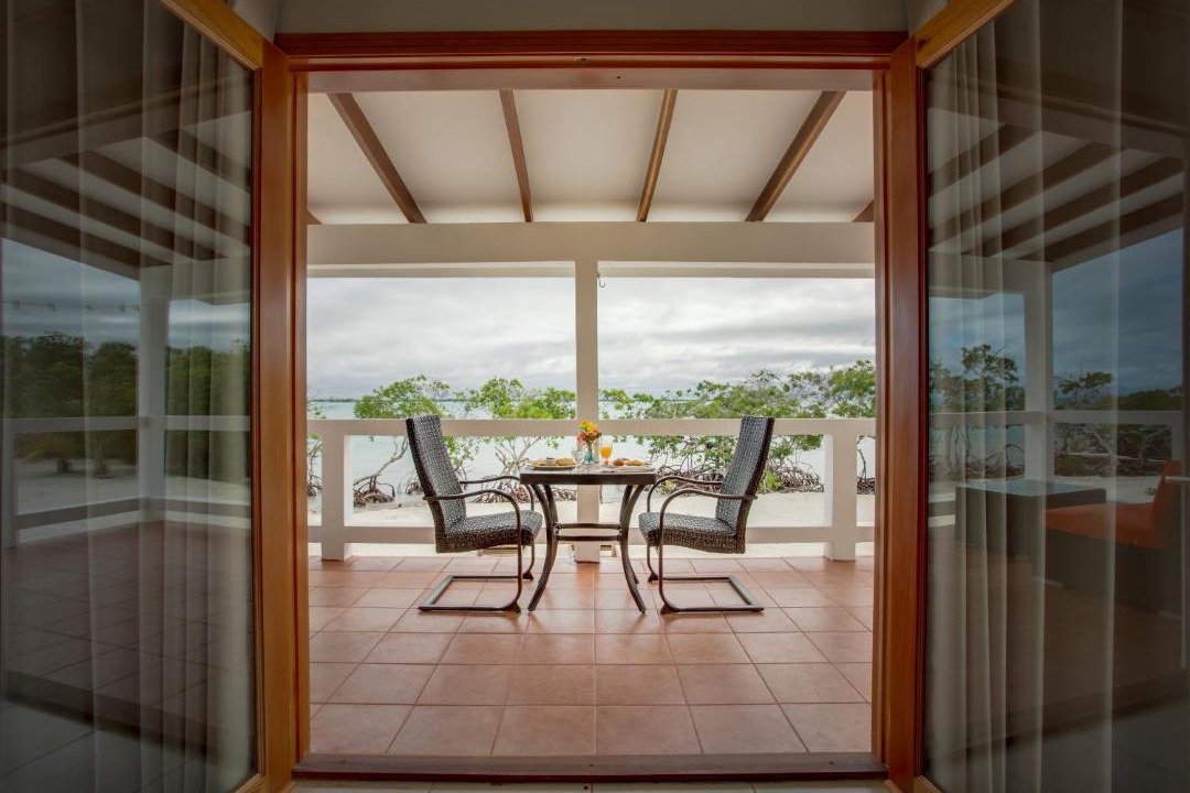Photo of Patio Balcony in Thatch Caye