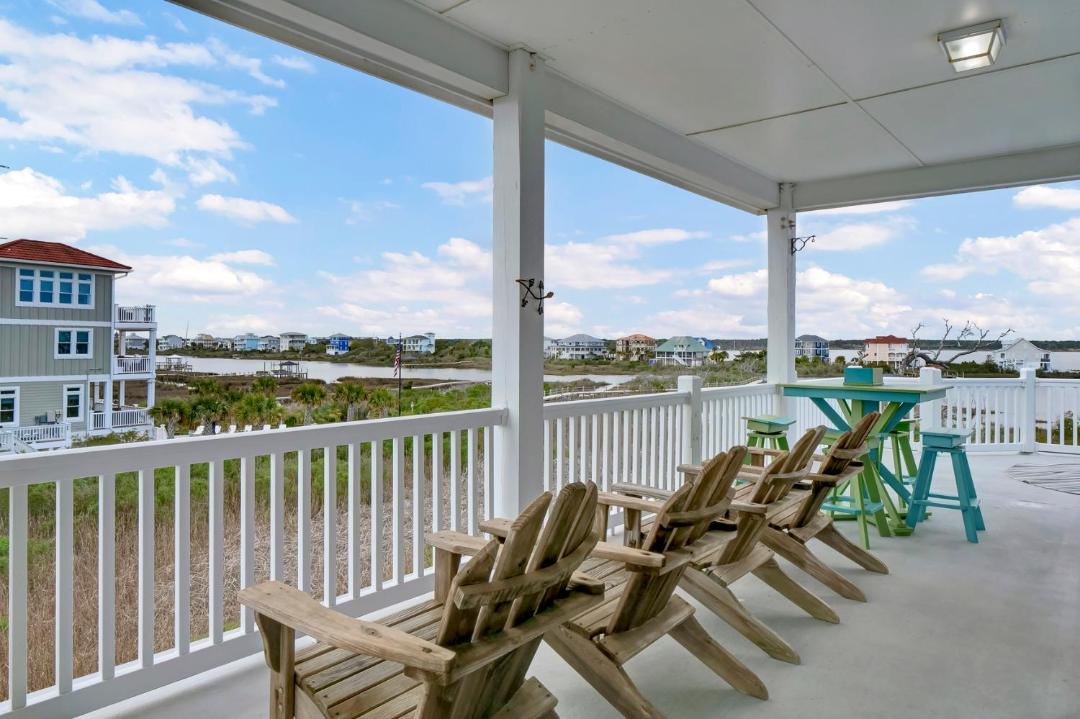 Photo of Patio Balcony in North Topsail Beach