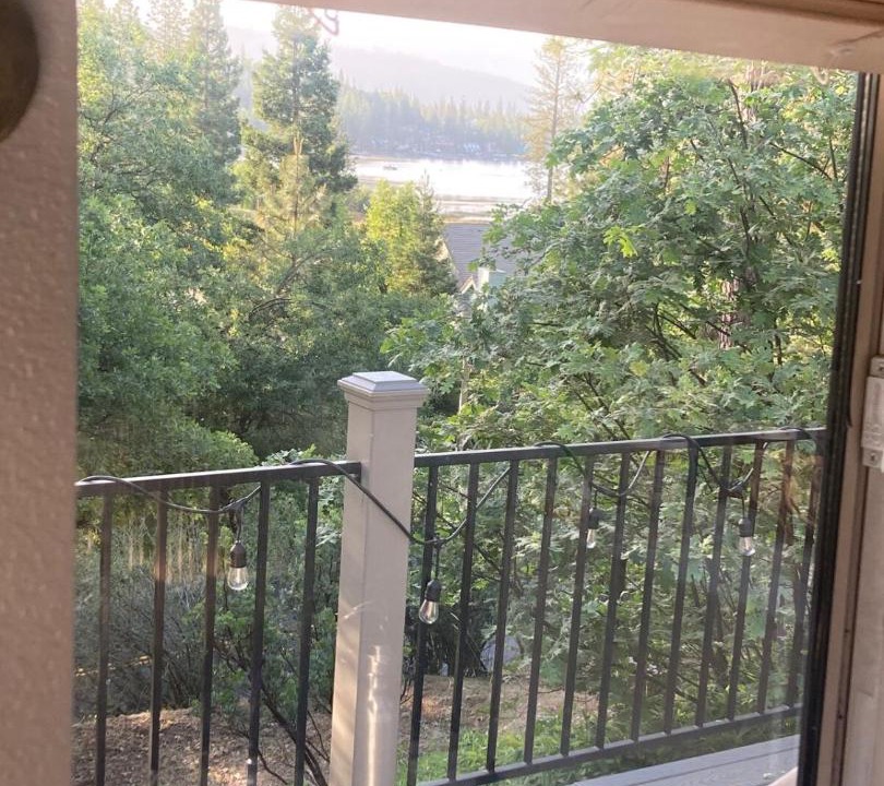 Photo of Patio Balcony in Bass Lake