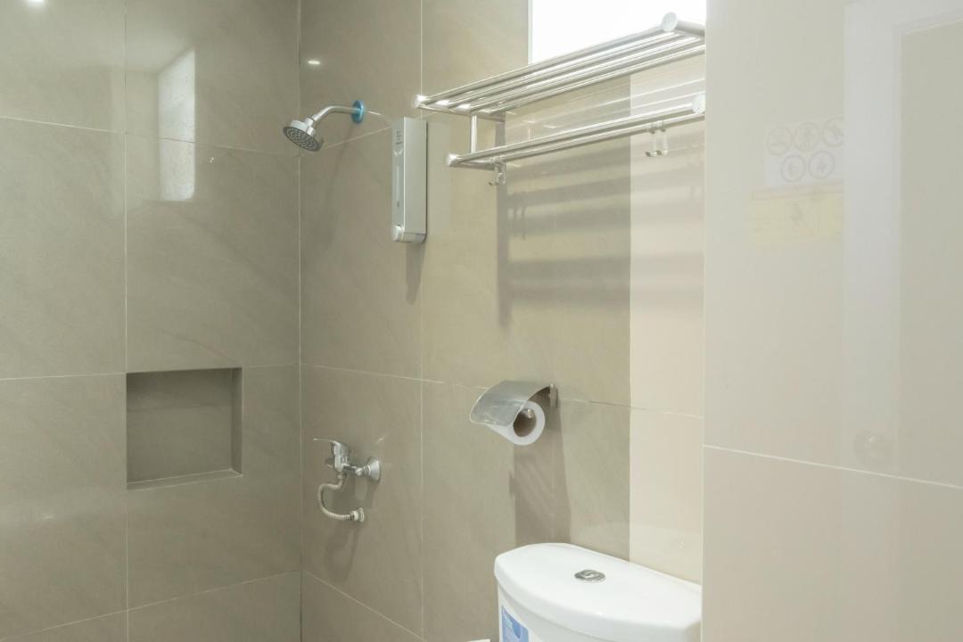 Photo of Bathroom in Dinoyo