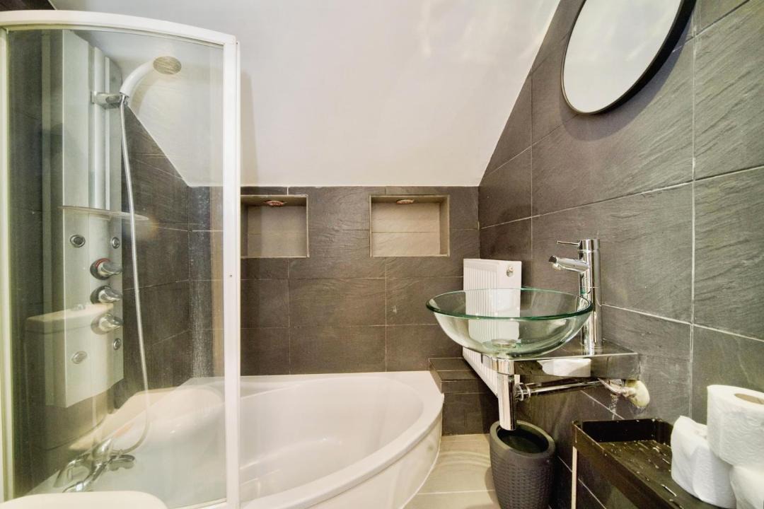 Photo of Bathroom in Belsize Park