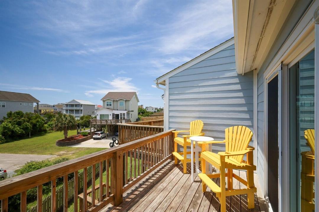Photo of Patio Balcony in North Topsail Beach