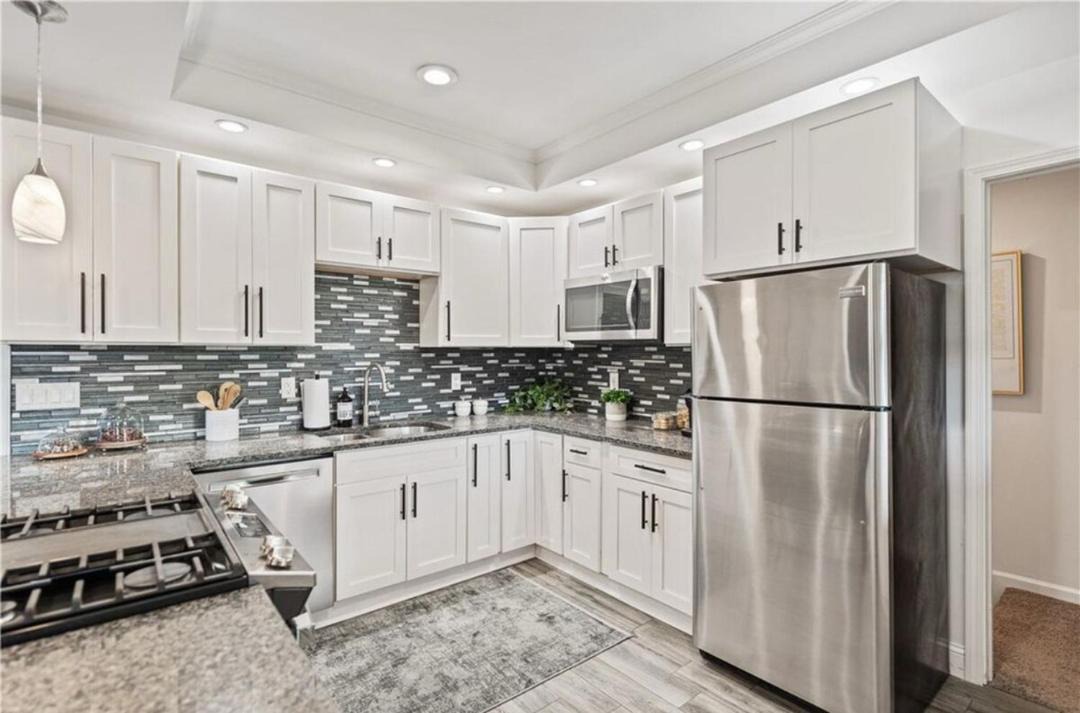 Photo of Kitchen in Plum